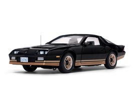 CHEVROLET - CAMARO Z28 CABRIOLET 1985 black